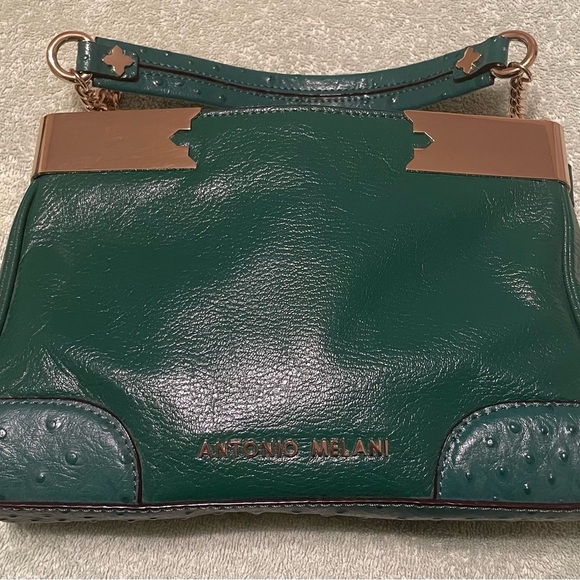 ANTONIO MELANI Handbags - ANTONIO MELANI Emerald Green Leather Crossbody with Gold Accents